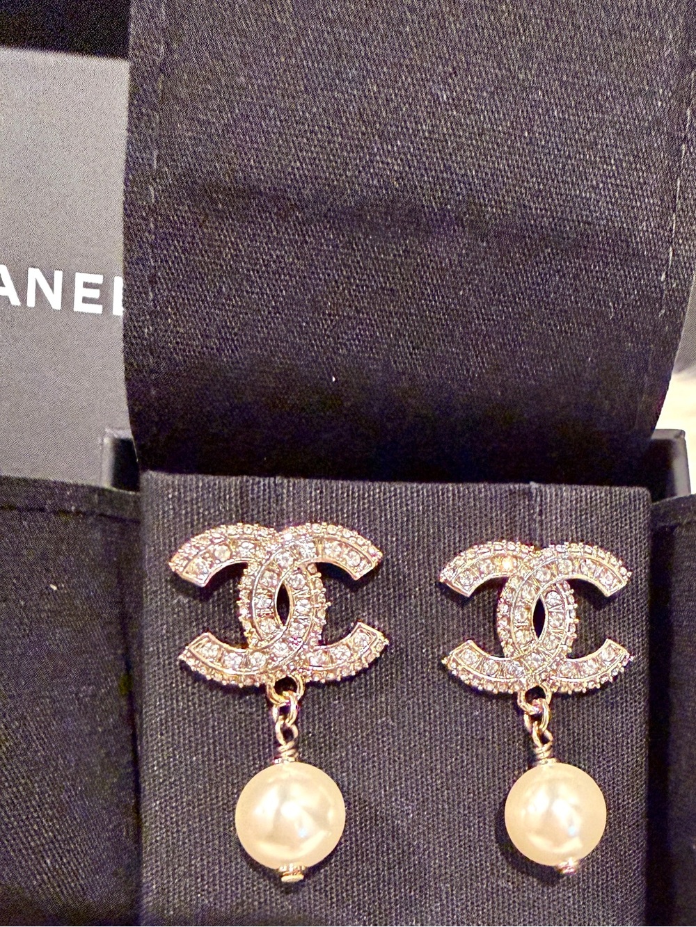 NEW Chanel Resin and Strass Metal Pearl Drop Earrings - Picture 2 of 11